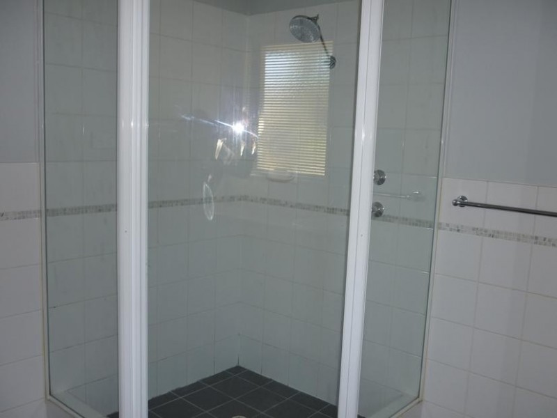 4/2 Lear Place, Coolbellup WA 6163