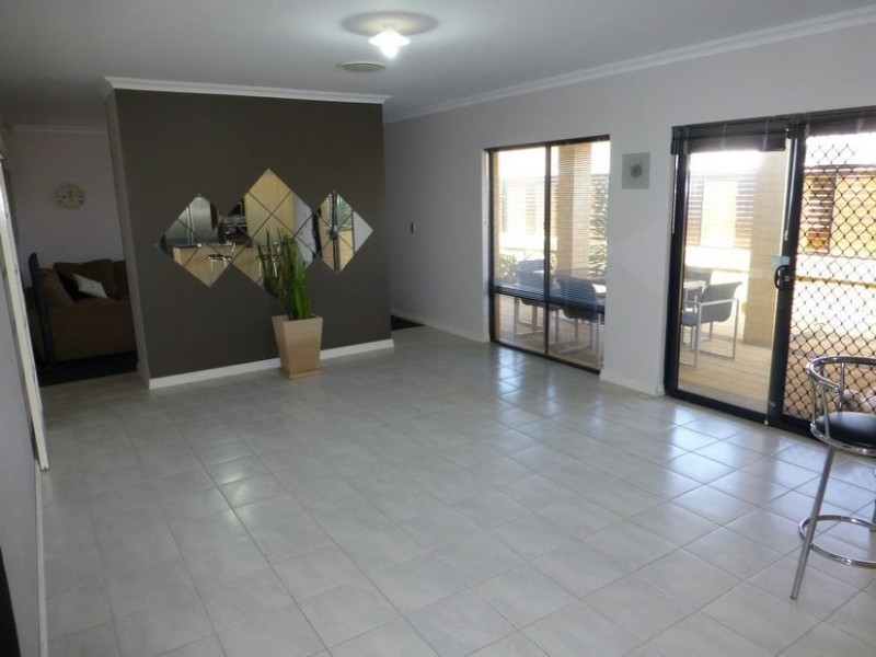 14 Nankeen Elbow, Beeliar WA 6164