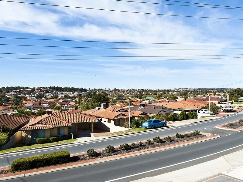 319A HAMILTON ROAD, Coogee WA 6166