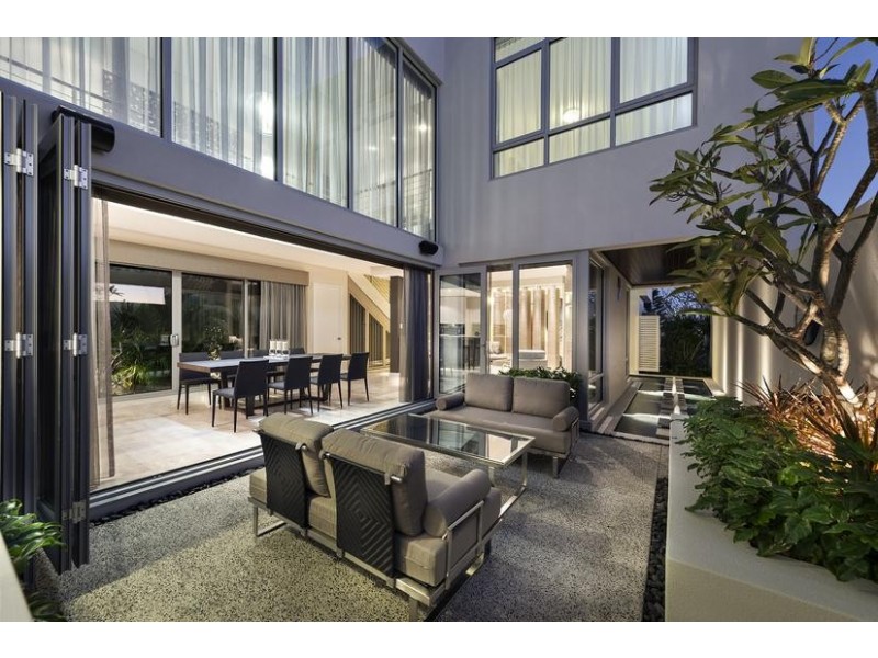 48 Pantheon Avenue, North Coogee WA 6163