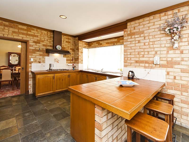 66 Turfan Way, Munster WA 6166