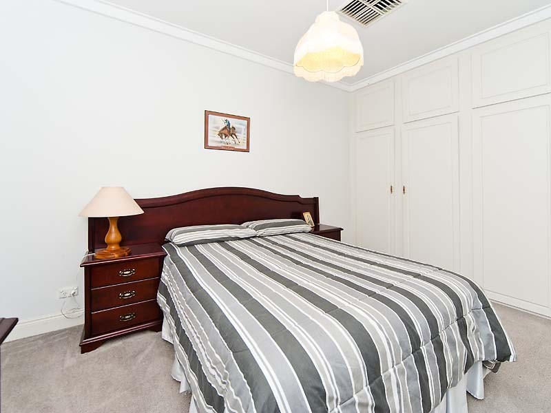 66 Turfan Way, Munster WA 6166