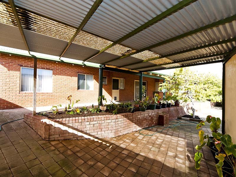 66 Turfan Way, Munster WA 6166