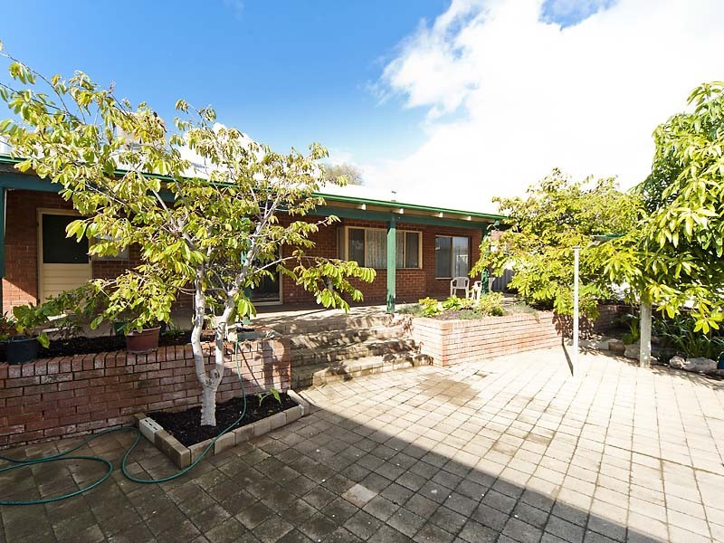 66 Turfan Way, Munster WA 6166