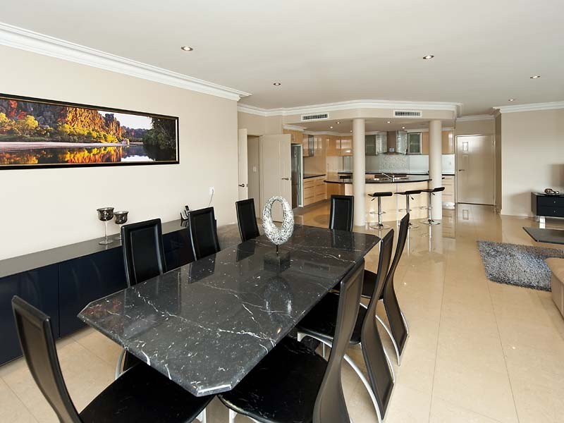 1 LUSCOMBE WAY, Coogee WA 6166