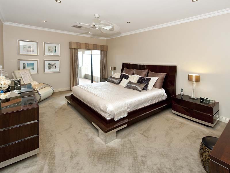 1 LUSCOMBE WAY, Coogee WA 6166