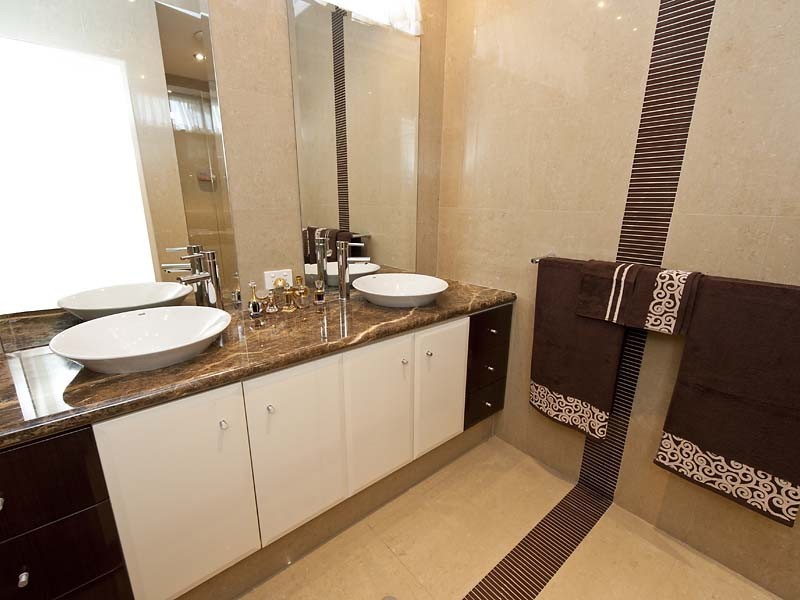 1 LUSCOMBE WAY, Coogee WA 6166