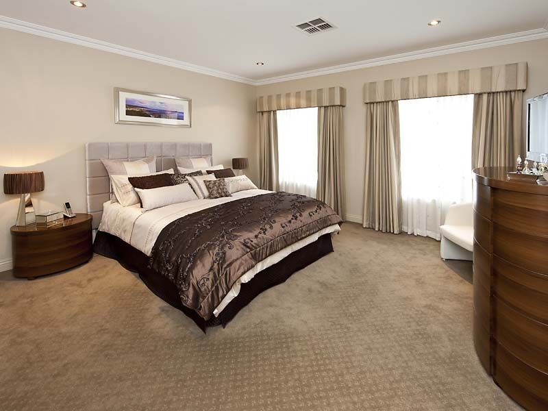 1 LUSCOMBE WAY, Coogee WA 6166