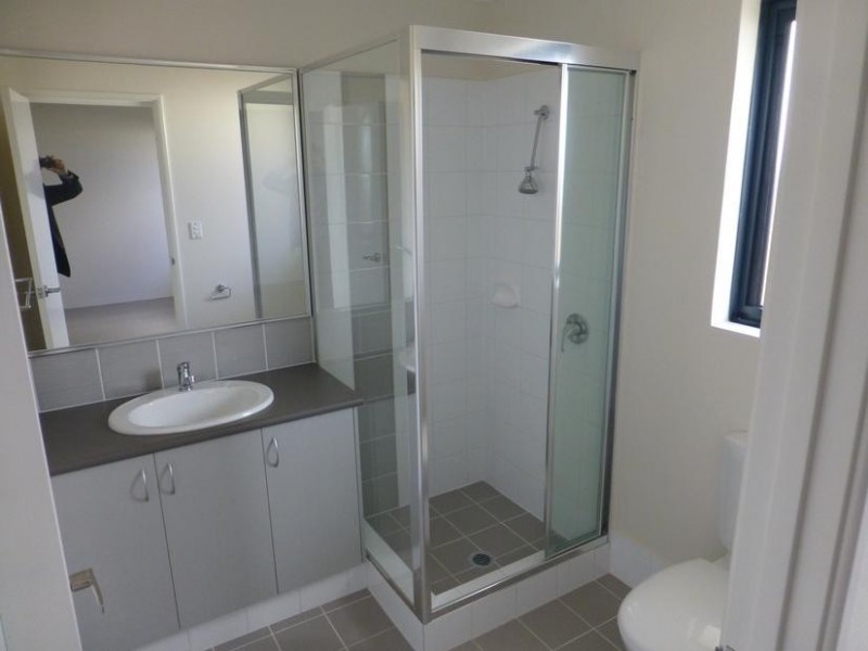 69 Sapphire Chase, Wellard WA 6170