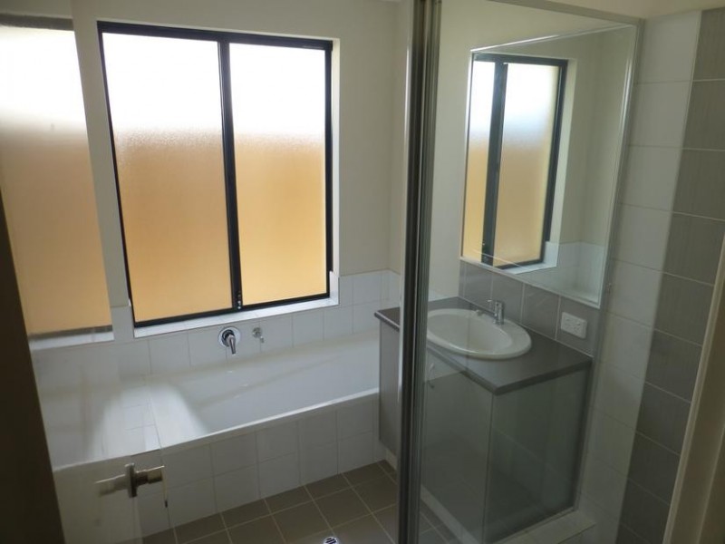 69 Sapphire Chase, Wellard WA 6170