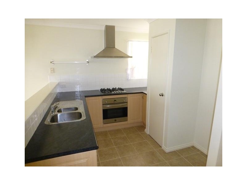 4-2 Mainsail Terrace, Yangebup WA 6164