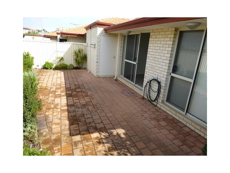 4-2 Mainsail Terrace, Yangebup WA 6164