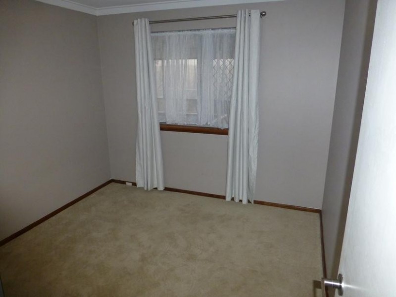 3B Campion Close, Spearwood WA 6163