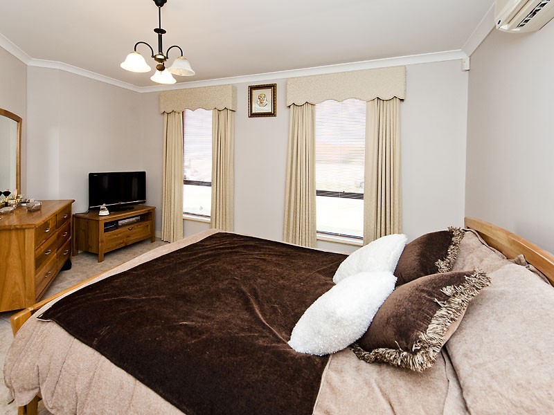 7 Bonito Place, Yangebup WA 6164