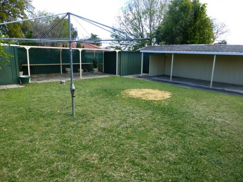 15 Fitzwater Way, Spearwood WA 6163