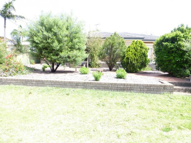 15 Fitzwater Way, Spearwood WA 6163