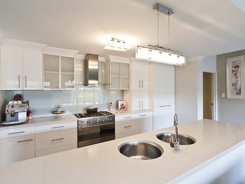 10 Hamelin Drive, Munster WA 6166