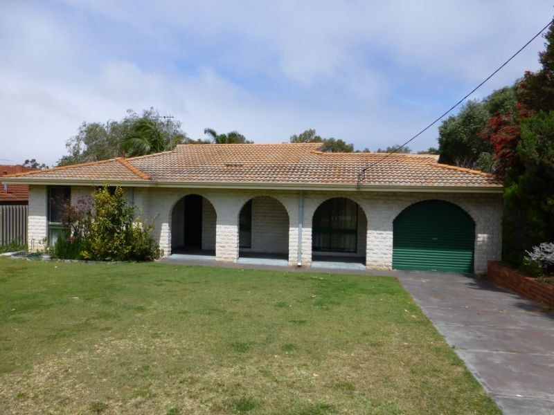 35 Falstaff Crescent, Spearwood WA 6163