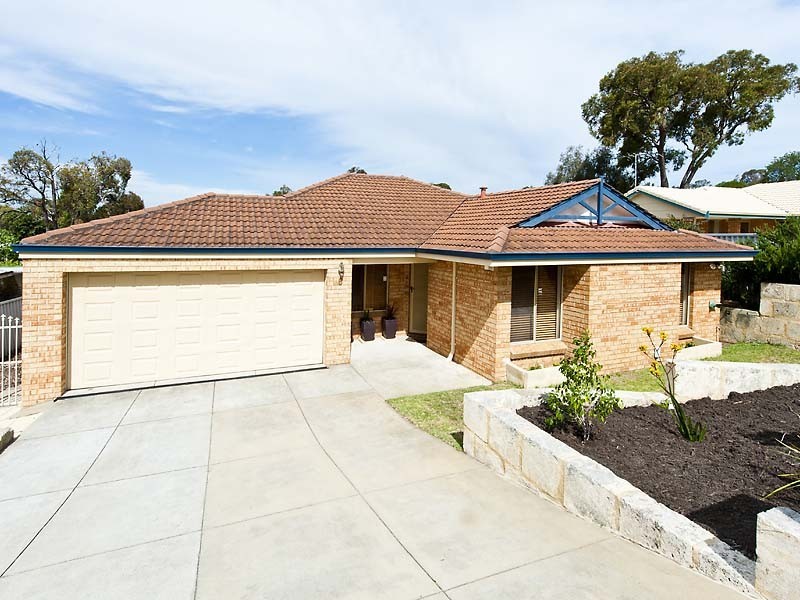 6 Rapania Rise, Yangebup WA 6164