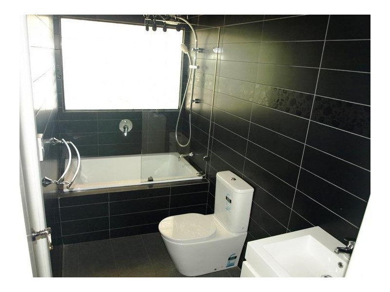 2 LYNN ST, Hilton WA 6163