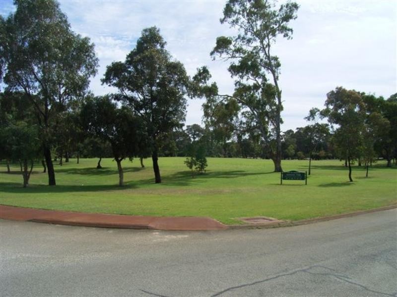 9 Falstaff Crescent, Spearwood WA 6163