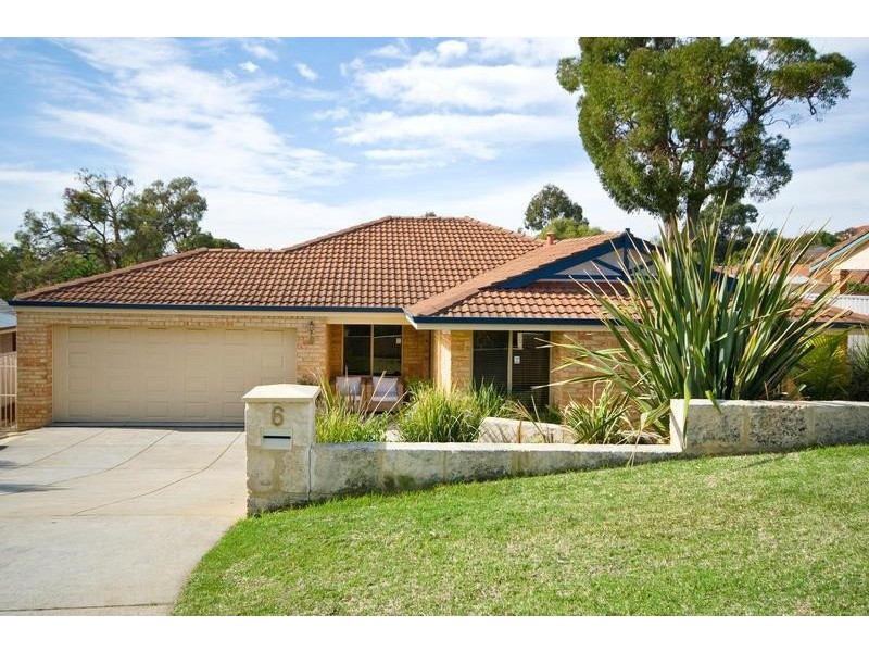 6 Rapania Rise, Yangebup WA 6164