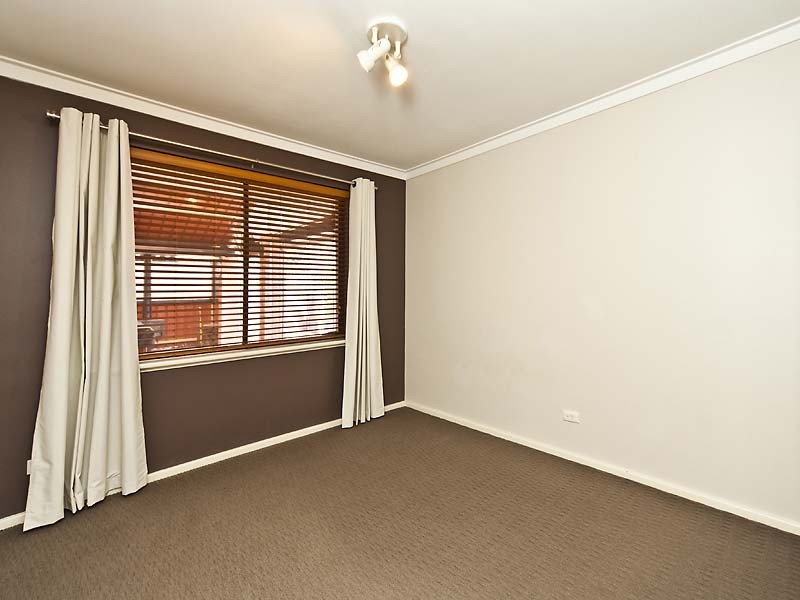 63 Mannion Way, Kardinya WA 6163