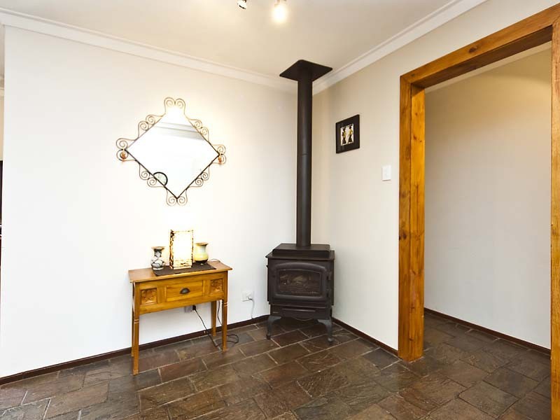 63 Mannion Way, Kardinya WA 6163