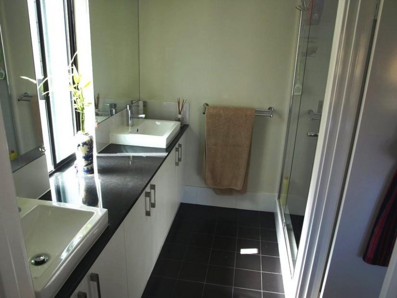 11B GICHA CL, Munster WA 6166