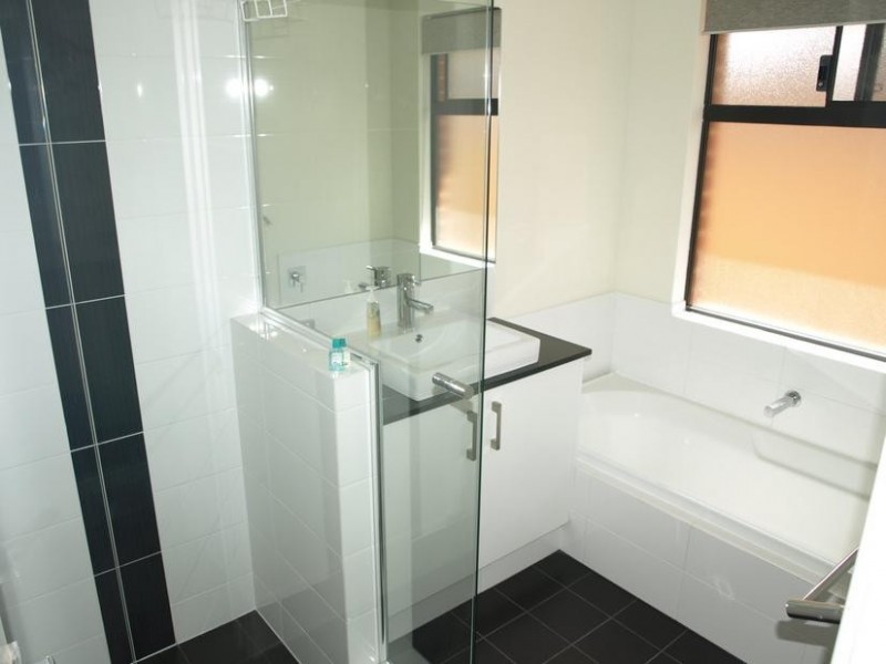 11B GICHA CL, Munster WA 6166