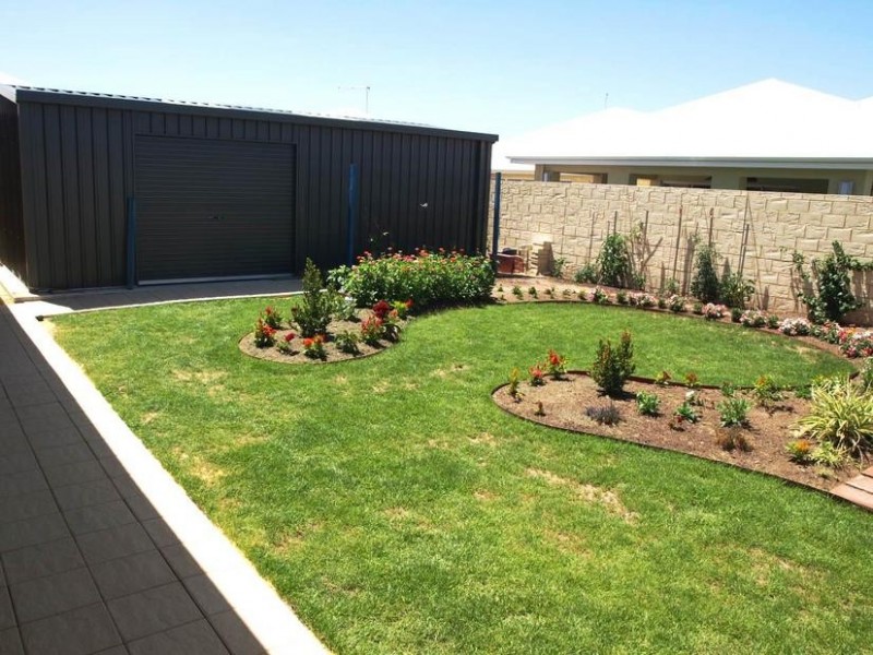 11B GICHA CL, Munster WA 6166