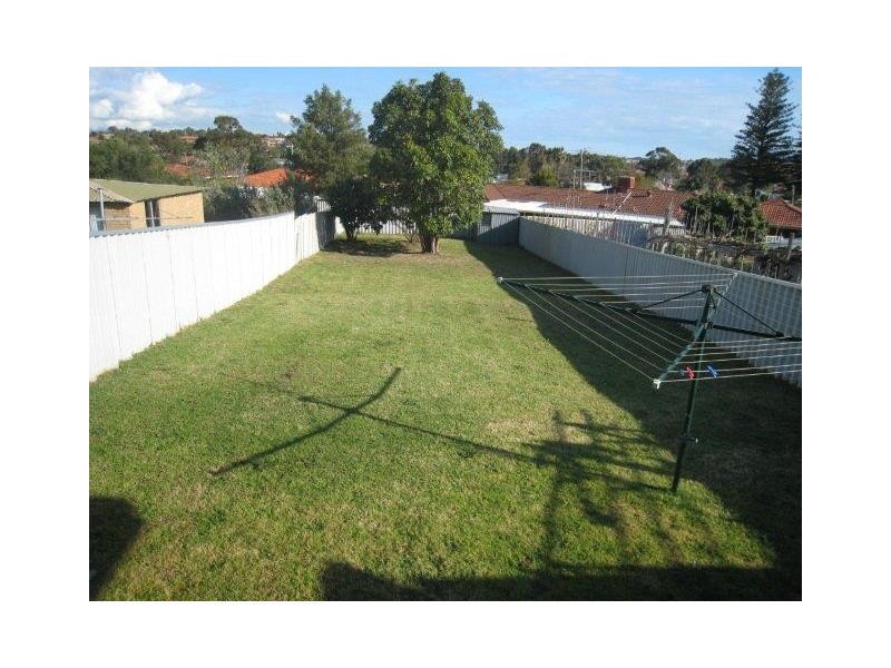 11A EDELINE ST, Spearwood WA 6163