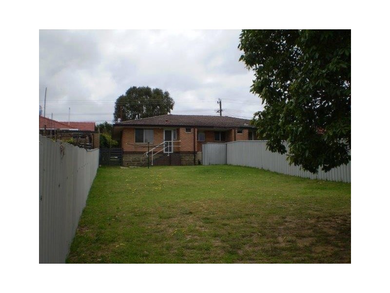 11A EDELINE ST, Spearwood WA 6163