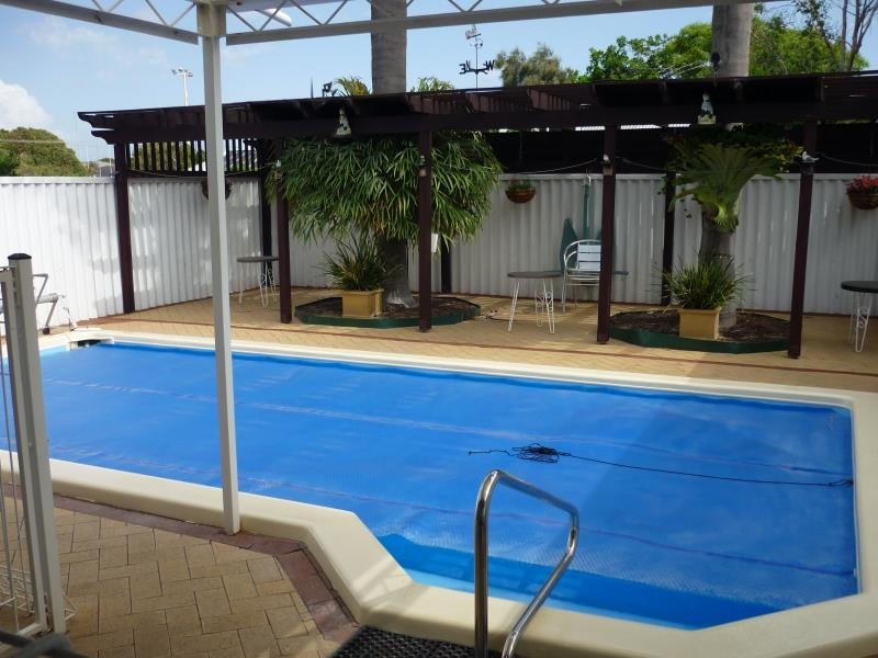 13 Morris Street, Beaconsfield WA 6162