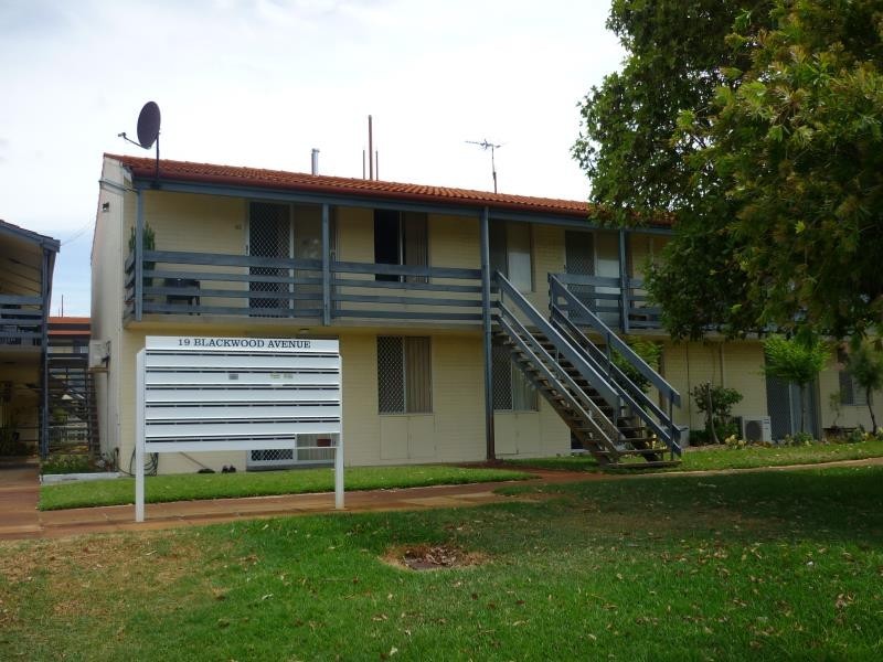 6/19 Blackwood Avenue, Hamilton Hill WA 6163