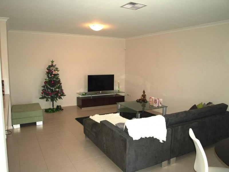 69 BALER CT, Hammond Park WA 6164