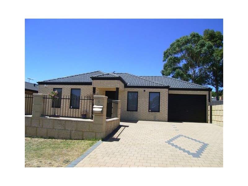6 Helena Place, Hamilton Hill WA 6163