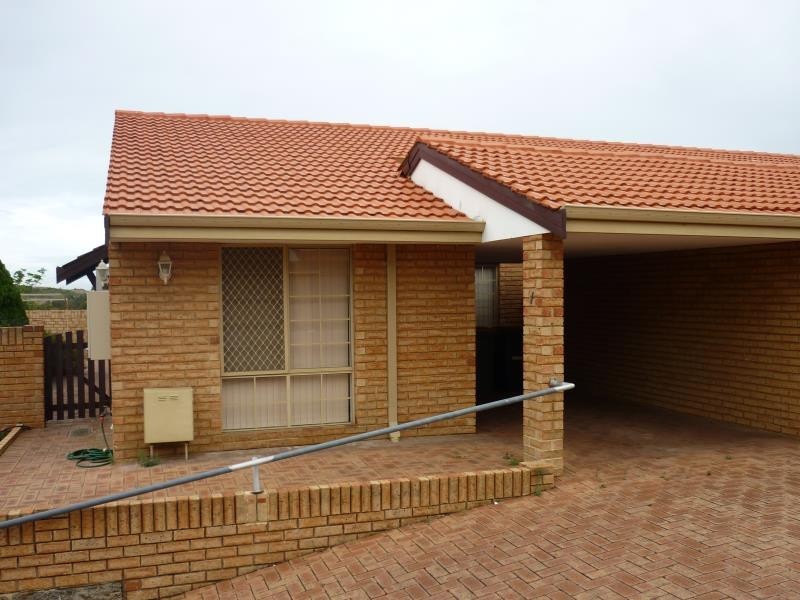 1-4 Edeline Street, Spearwood WA 6163