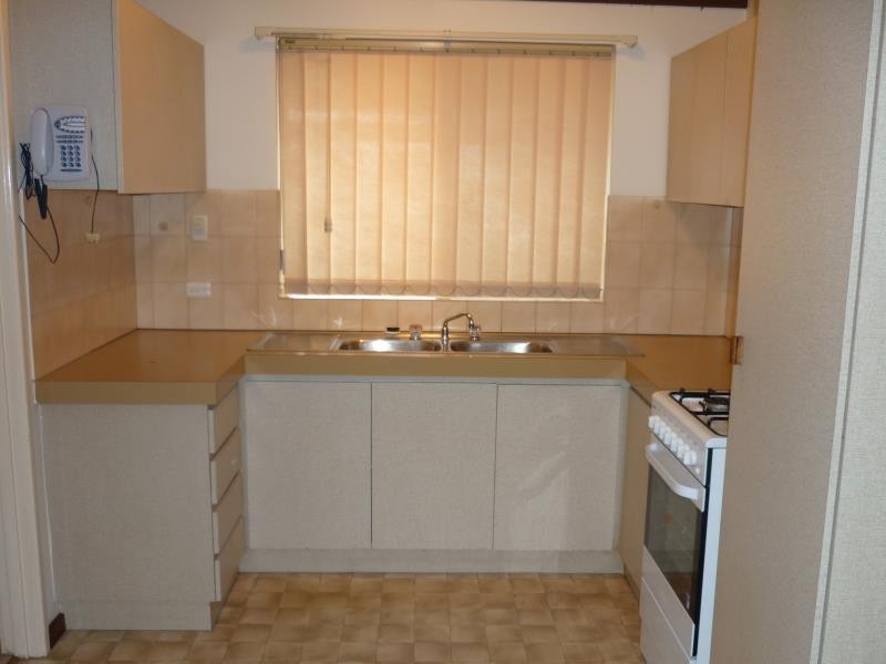 1-4 Edeline Street, Spearwood WA 6163