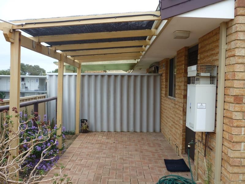 1-4 Edeline Street, Spearwood WA 6163