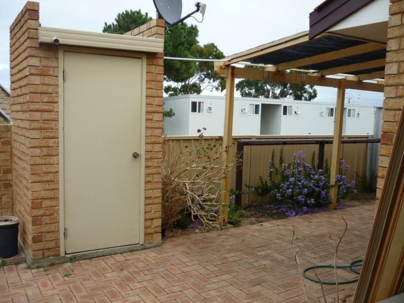 1-4 Edeline Street, Spearwood WA 6163