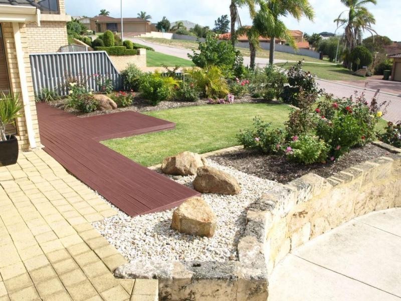 21 STRICKLAND CT, Coogee WA 6166