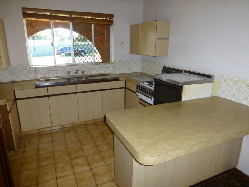 29 Azelia Road, Spearwood WA 6163