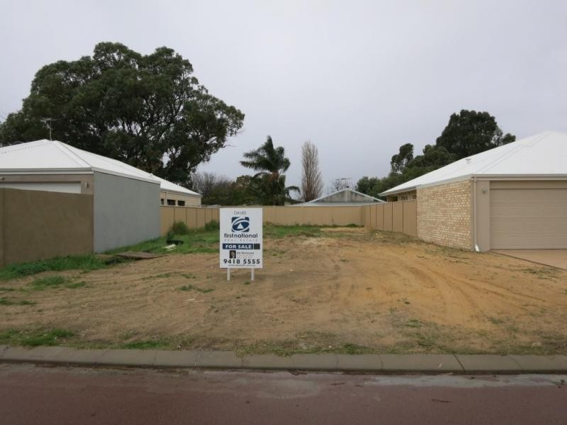 3 Illyarrie Avenue, Falcon WA 6210