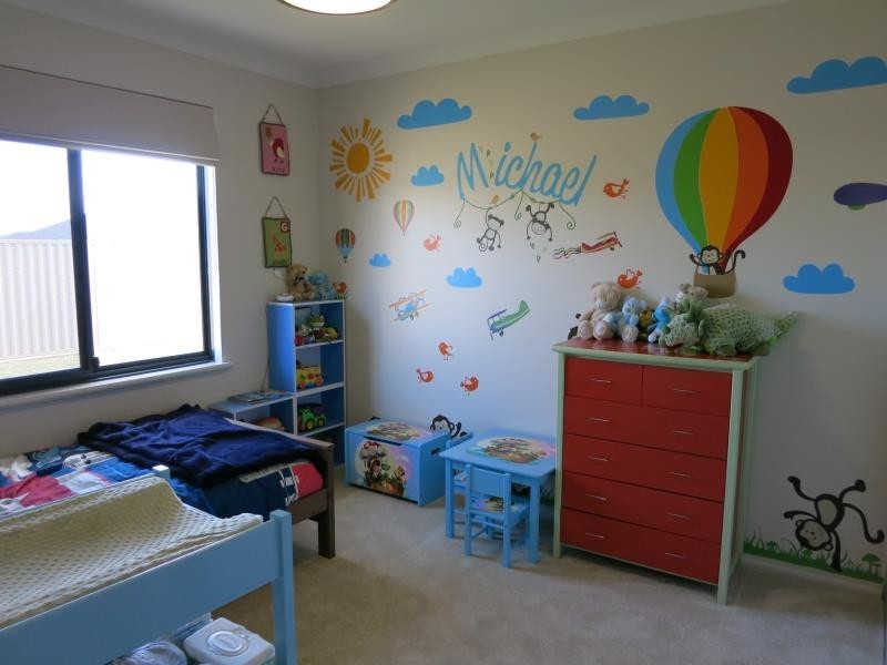 3 Velaluka Drive, Munster WA 6166