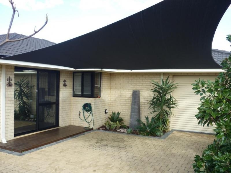 6 Plum Place, Spearwood WA 6163