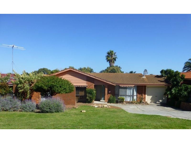 73 Marvell Avenue, Munster WA 6166