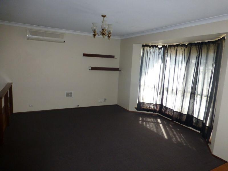 73 Marvell Avenue, Munster WA 6166