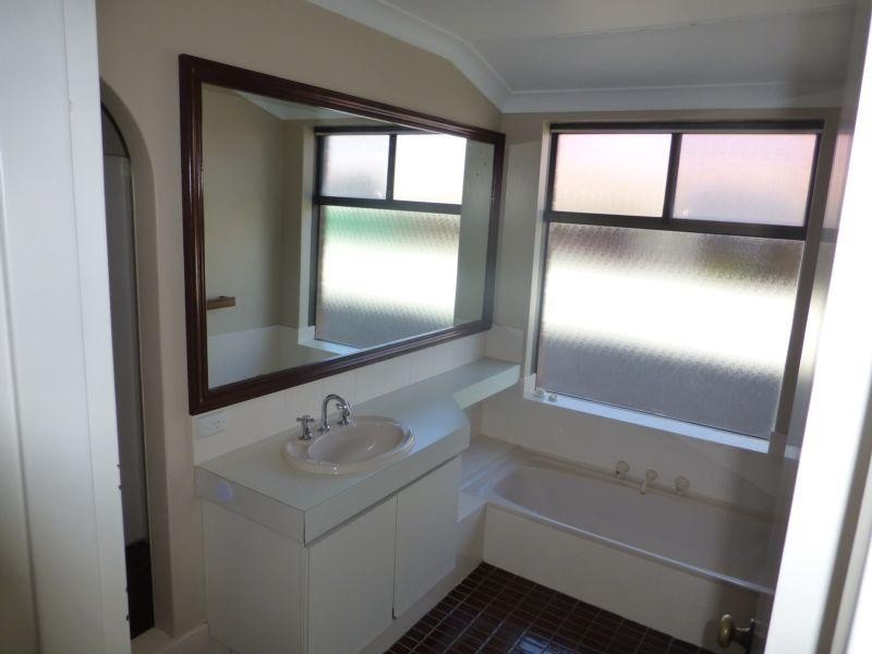 73 Marvell Avenue, Munster WA 6166