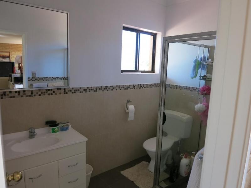 7 Toulon Grove, Coogee WA 6166